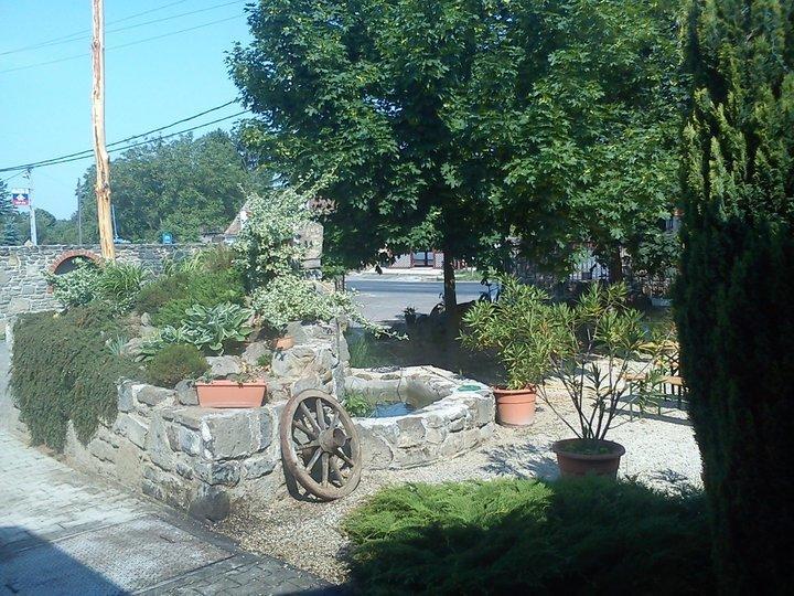 Borostyankert Etterem & Vendeghaz Hotel Sitke Luaran gambar
