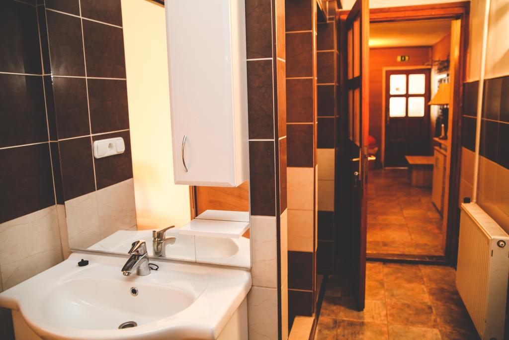 Borostyankert Etterem & Vendeghaz Hotel Sitke Luaran gambar